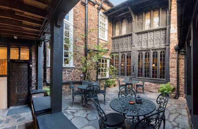 Luttrell Arms Hotel