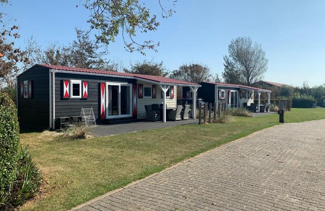 Luxe Chalet dichtbij Zoutelande