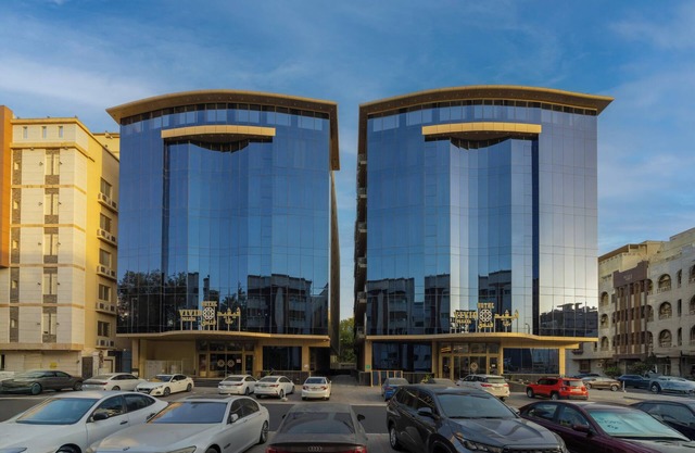 Luxe King Escape | Jeddah’s Harbour Gateway