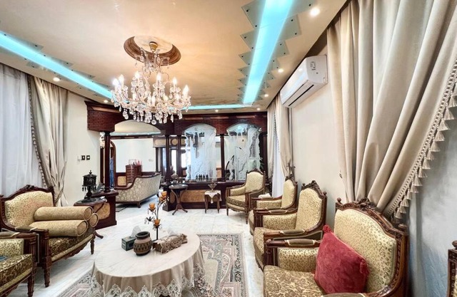 Luxurious 4 Bedroom Villa Private pool and beach