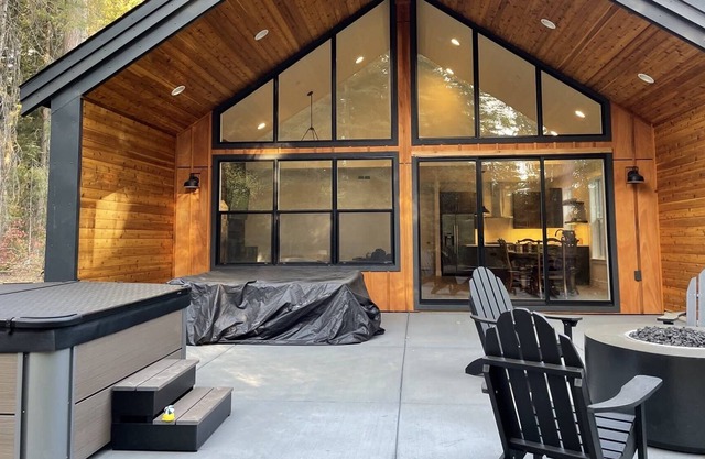 Luxurious and Private New Suncadia Cabin!