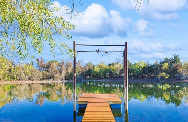 Luxurious Event-Friendly 6BR 3B Villa with Hot Tub