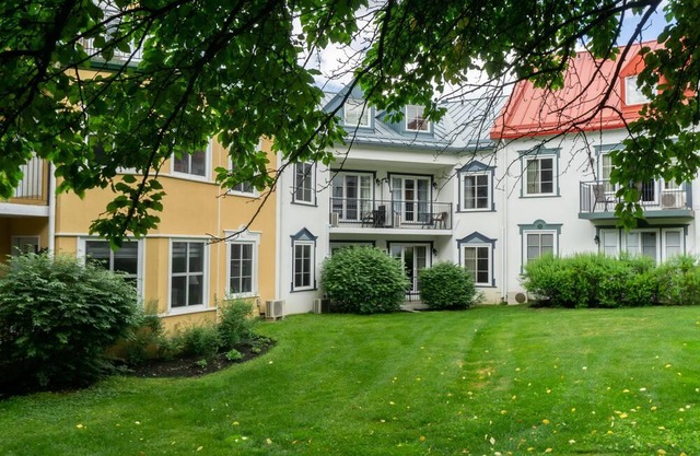 Luxurious Penthouse Condo for family in the heart of Mont Tremblant
