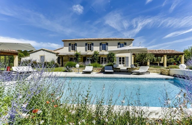 Luxurious Provencal Bastide near Aix en Provence and Luberon