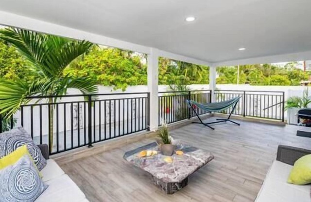 Luxury 1Bd/1Ba Apartment PatioBBQ. Coral Gables.