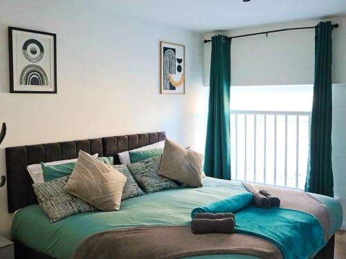 Luxury 2 Bedroom Apartment in Old Town Swindon