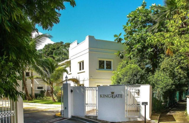 Luxury 2-Bedroom Townhouse Villas