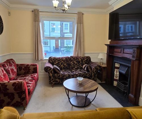 Luxury 3 Double Bedroom Property in South East London