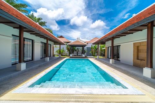 Luxury 4 Bedrooms 800 square meters of large space Private swimming pool private kitchen service Family and friends vacation