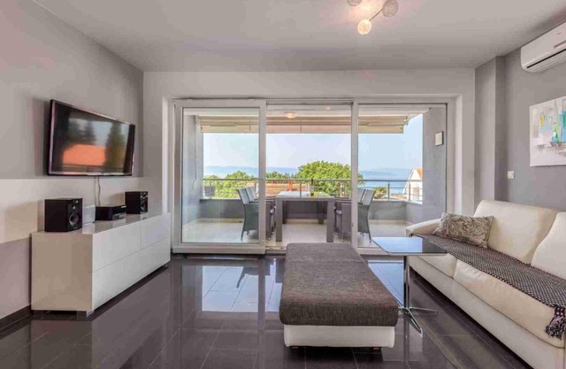 Luxury Apartment Sunflair