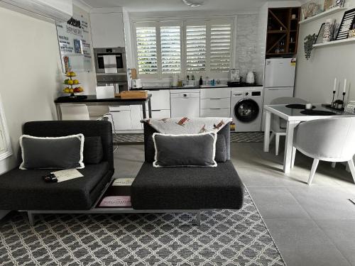 Luxury Boutique Self-Contained Private Granny Flat