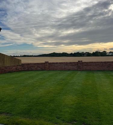 Luxury Bungalow Countryside view