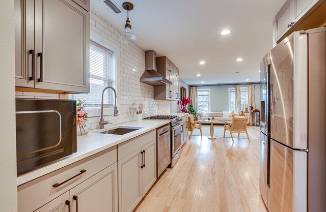 Luxury Condo, Steps to Downtown Montclair & Train!