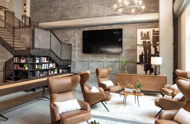 Luxury Extended Stay 1-bedrm apt in Downtown Atlanta with WiFi, AC, fitness room