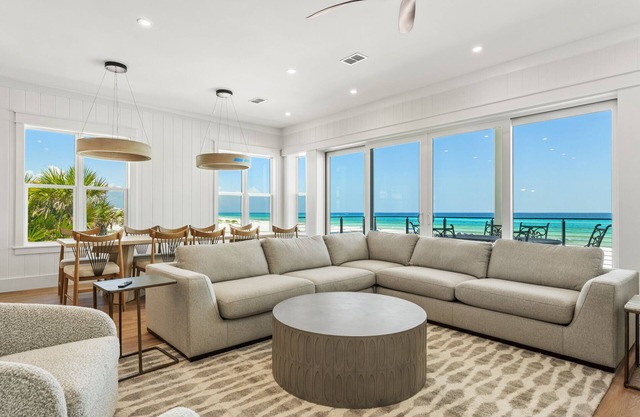 Luxury Grayton Beach House ON THE SAND in 30a! Private Beach, Porch, Balcony.