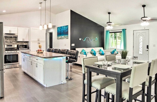 Luxury Hawaii Getaway: Close to Beach & Ocean