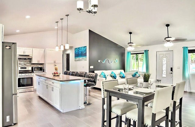 Luxury Hawaii Getaway: Close to the Beach & Ocean!