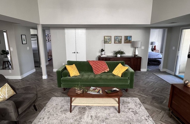 Luxury home near Super Bowl/Phoenix Open/Spring Training in Old Town Scottsdale