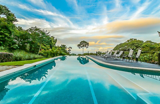 Luxury Jungle Villa~Honeymoon Privacy~Ocean View~Infinity Pool~Wildlife~A/C