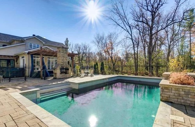 Luxury Midterm Rental - Fully Furnished Available Jan 1st to March 31st 2024