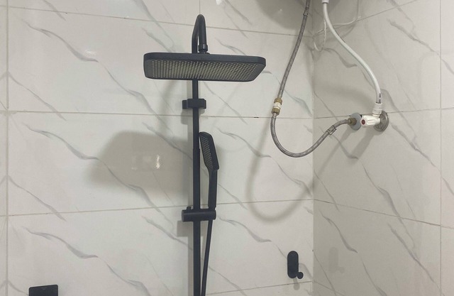 Luxury & Modern Self Check-In Apts near Airport M04a
