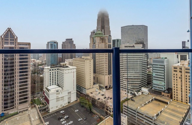 Luxury Noda/Charlotte, NC 1 Bedroom/1 Bath