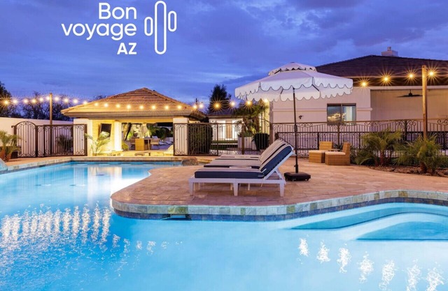 Luxury Oasis with Entertainment & Amazing Backyard