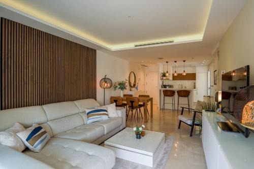 Luxury penthouse San Pedro
