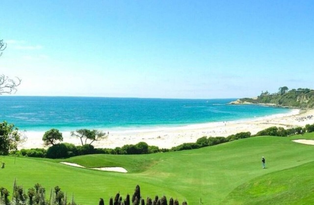Luxury Resort- style Condo. Beach, Ritz Carlton, golf - just 3 miles away!