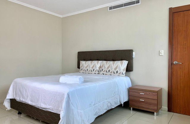 Luxury Suite on the 14th floor in Puerto Santa Ana, Guayaquil