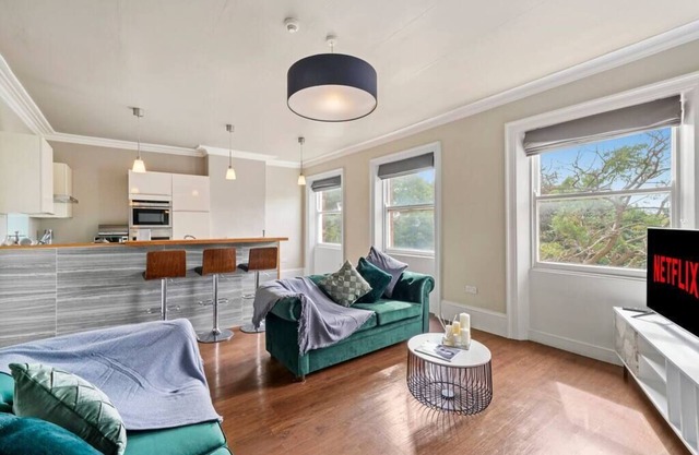 Luxury Yorkshire Apartment 4 - Parking