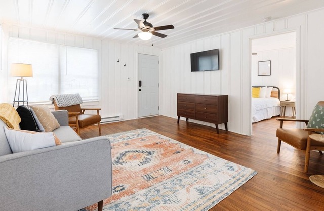 Lykke Landing | 1 Bed, 1 Bath