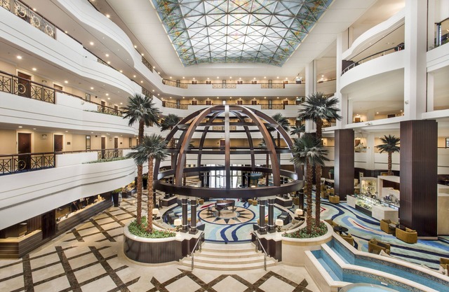 Mövenpick Grand Al Bustan Dubai