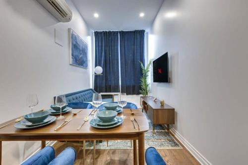 M11 Stylish Cute 3BR in the Heart of the City