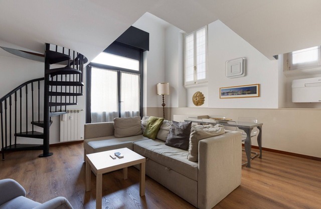 M5 Istria & Marche Roomy Lofted Studio Apt x2