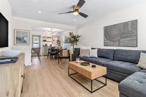 Madeira Beach House with Private Heated Pool - Newly Renovated!