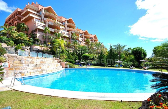 Magna Marbella - Apartamento de Lujo y golf en zona de Puerto Banús