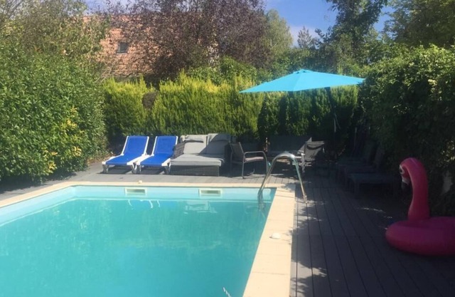 Magnificent villa with heated swimming pool, sauna