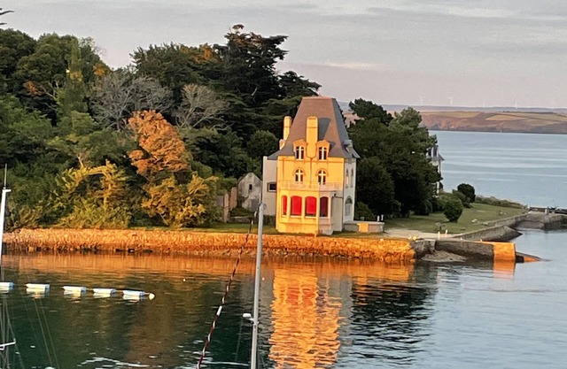 Magnifique vue mer Appartement T3 vue baie de Douarnenez port de Tréboul