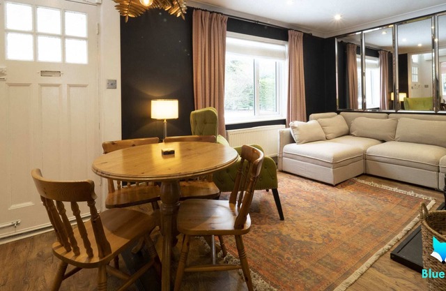Magnolia Cottage - charming rural bungalow