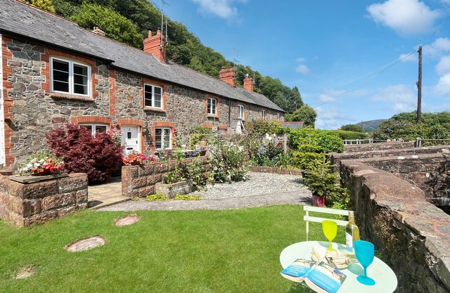 Magnolia Cottage, Porlock