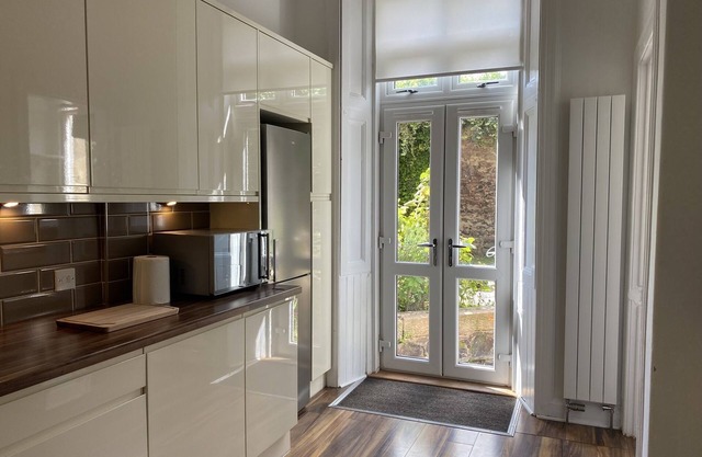 Main door apartment with garden