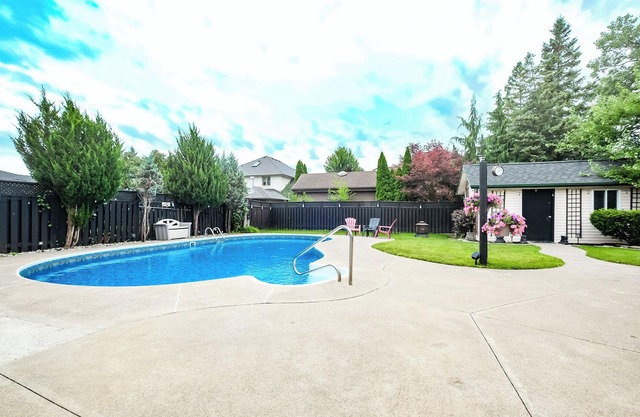 Main Unit luxury South WindsorOasis