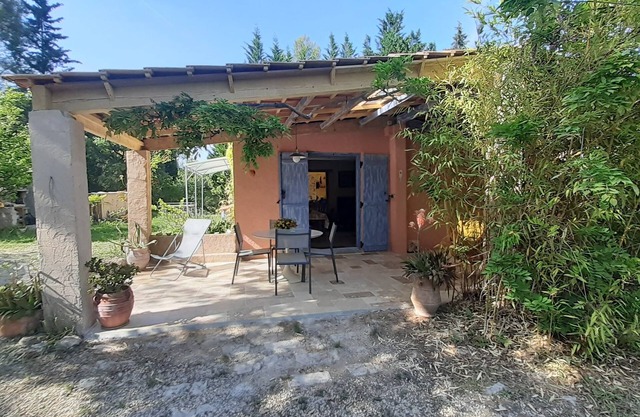 Maison Avec Grand Espace Extérieur, Idéal Pour les Familles!