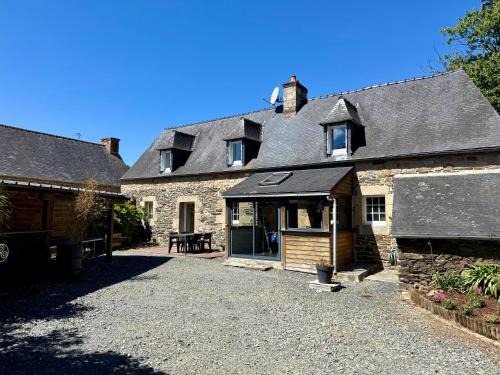 maison bretonne,gîte de keranglaz