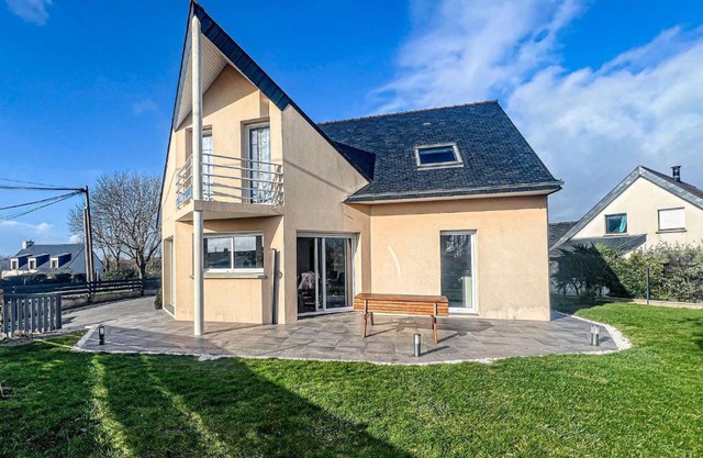 Maison contemporaine à Erdeven - 5 chambres, animaux acceptés - FR-1-479-223