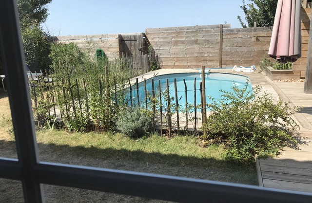 Maison de Famille au Charme Charentais - Piscine et Calme