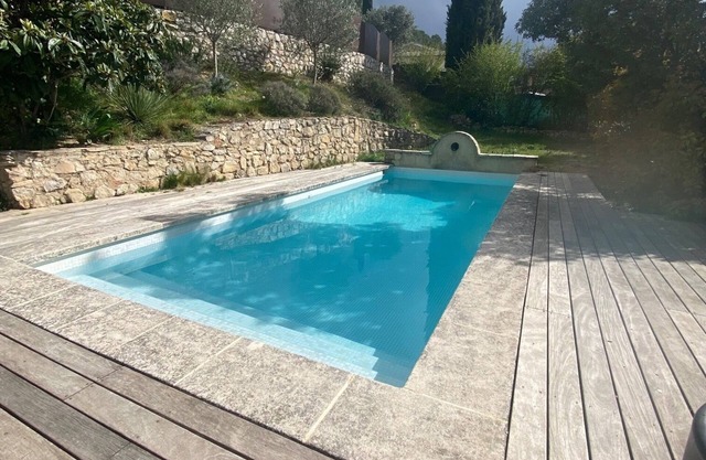 Maison de Village Avec Piscine Privée