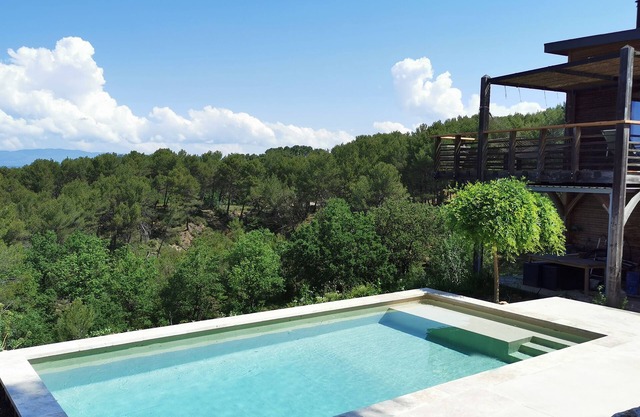 Maison en Bois Avec vue Époustouflante !