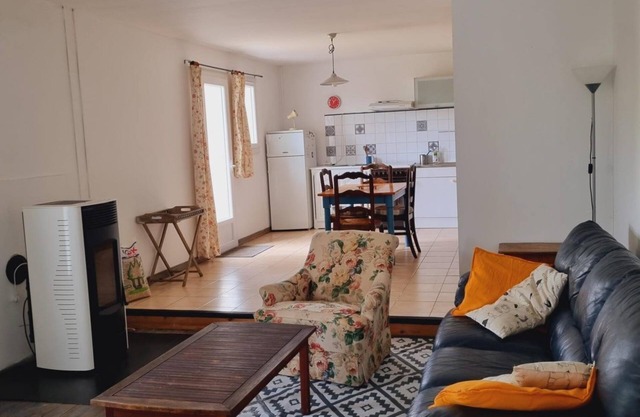 Maison en Pleine Nature Avec vue sur les Lamas et les Ânes